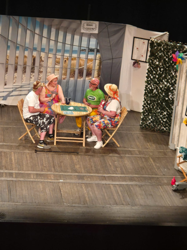 &quot;A cloche pied&quot; au théâtre municipal d&#039;Epinal