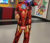 Adem en mode Avengers à Disneyland